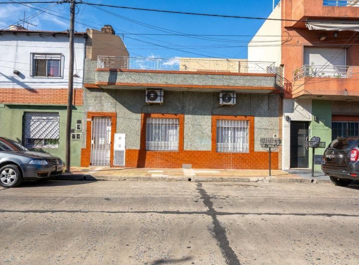Venta casa de 6 ambientes en Lanus Patio y Terraza 4