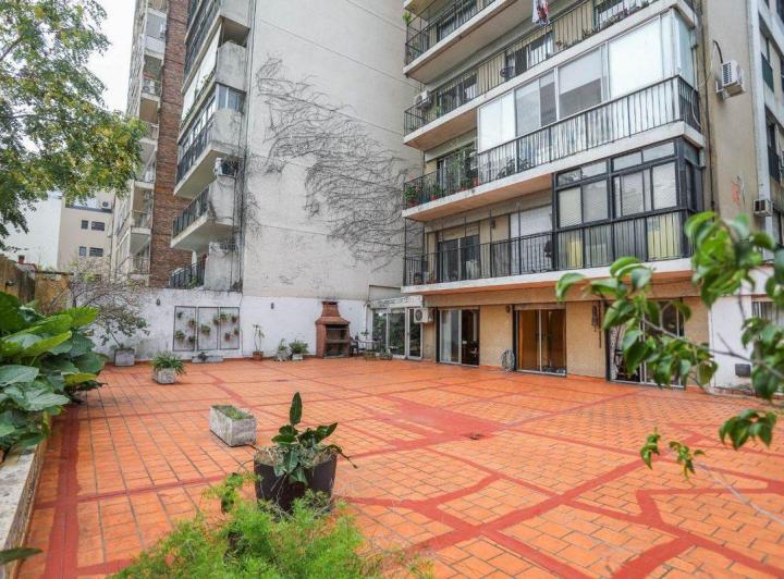 Departamento 4 amb c/terraza y cochera en Recoleta 3