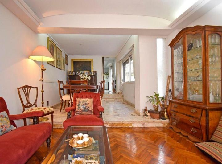 Venta 6 amb c/ 2 patios y 2 dependencias, Belgrano 5