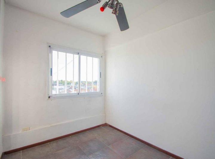 Departamento en venta de 3 ambientes Villa Lynch! 5