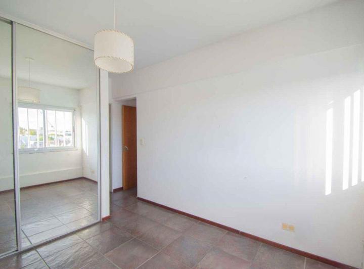 Departamento en venta de 3 ambientes Villa Lynch! 4