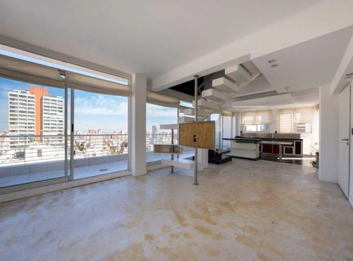 VENTA SEMIPISO 3 AMB BELGRANO PISO ALTO APTO CRÉD. 3
