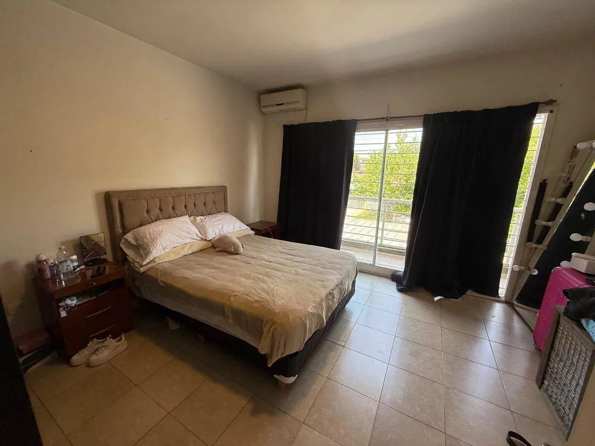 VENTA PH DE 3 AMB CIUDAD EVITA  C/ PILETA +GARAGE 5