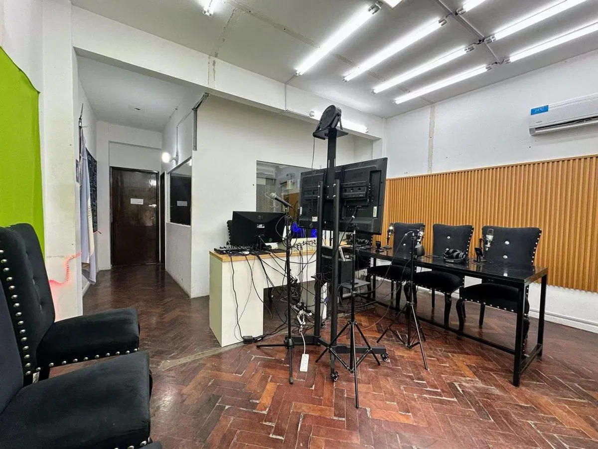 VENTA-OFICINA-MONSERRAT 2