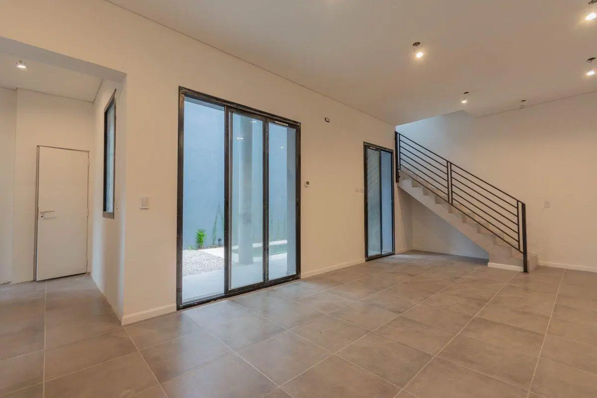 Espectacular casa 5 ambientes a estrenar Devoto 5