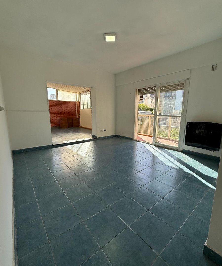 DEPARTAMENTO VENTA  3 AMBIENTES C/BALCON Y TERRAZA