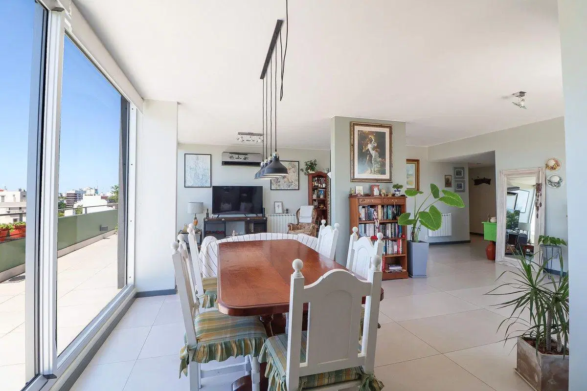 Venta Departamento 3 ambientes con cochera 3
