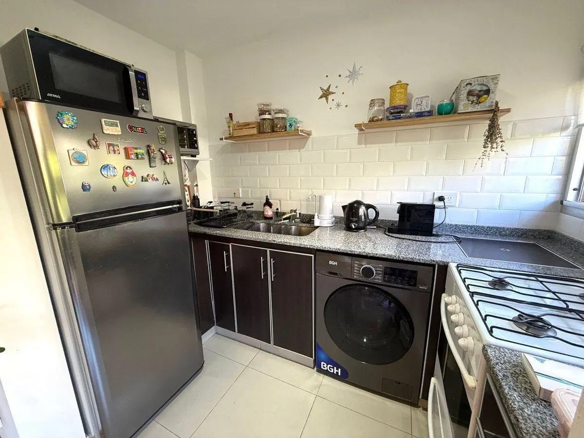 VILLA DEL PARQUE DEPTO A LA VENTA 2 AMB C/BALCON 2