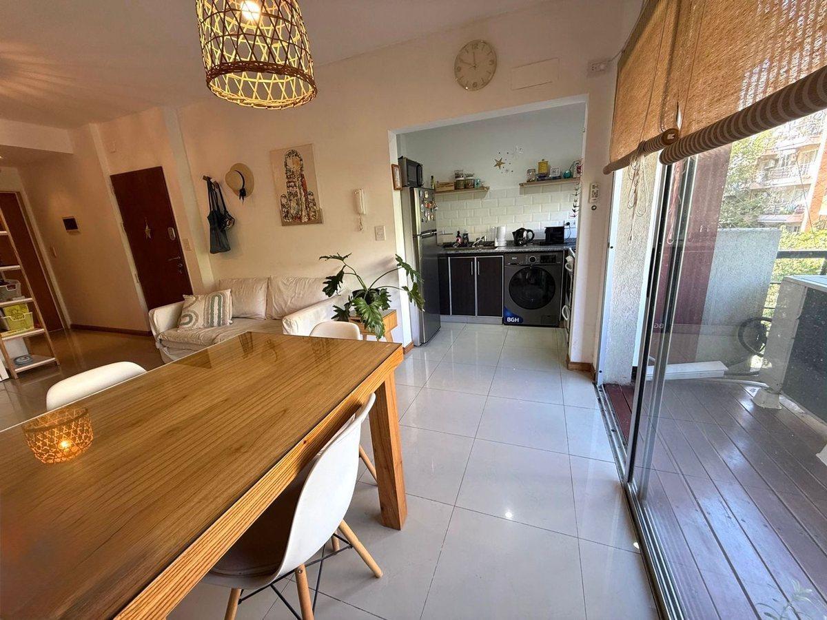 VILLA DEL PARQUE DEPTO A LA VENTA 2 AMB C/BALCON