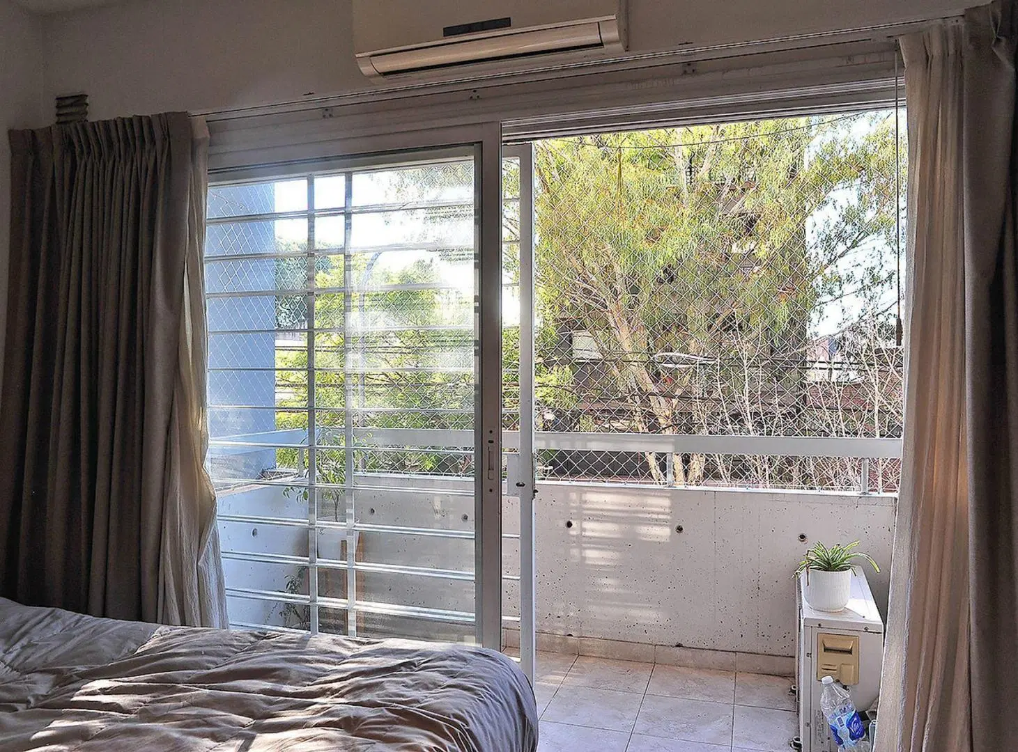 Venta Monoambiente con balcón y amenities Urquiza 5