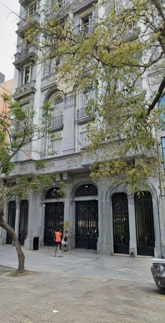 Departamento de 3 dormitorios en Montserrat 2