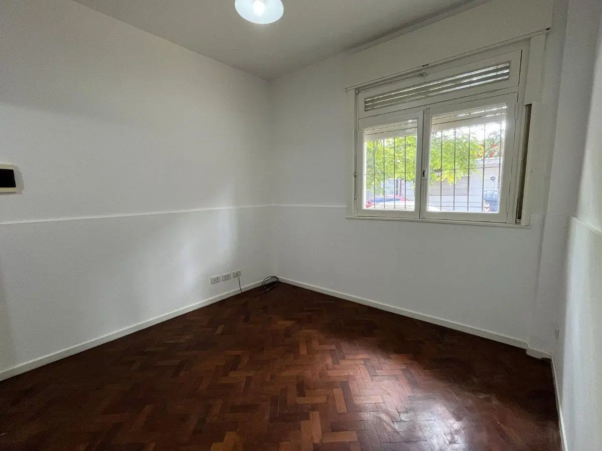 PH 2 ambientes con patio muy luminoso Colegiales 3