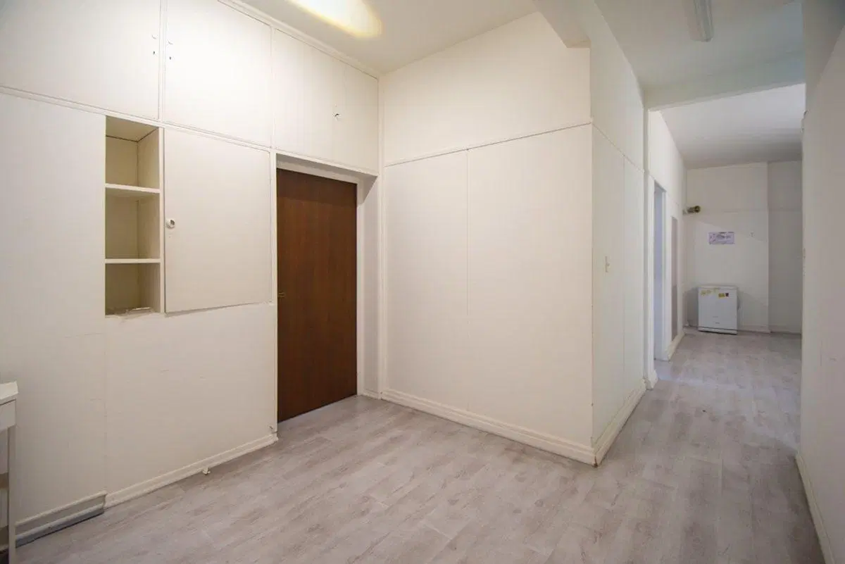 Oficina de 99mts en VENTA en SAN NICOLAS 5