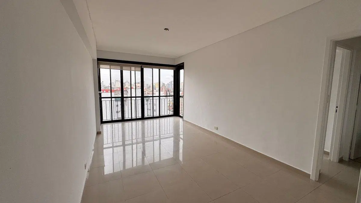 VENTA 2 AMBIENTE REMODELADO VISTA ABIERTA 2