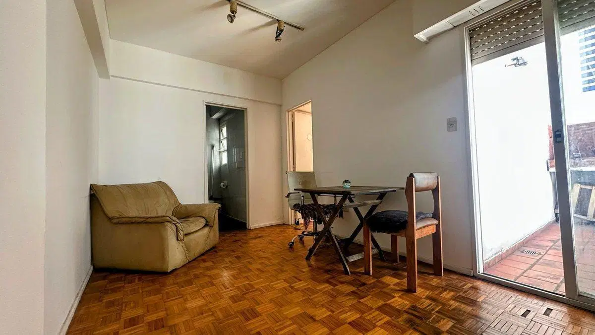 VENTA 2 AMBIENTES CABALLITO NORTE 5