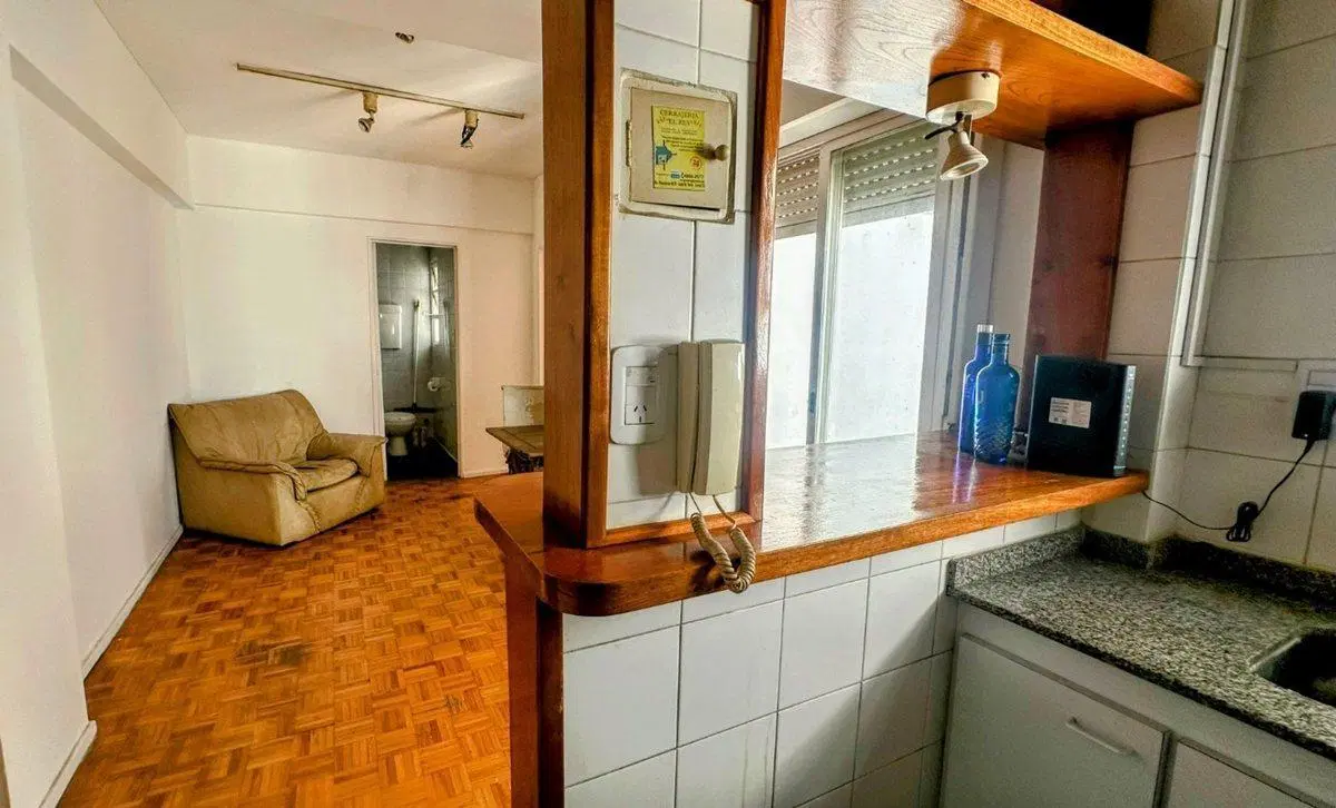 VENTA 2 AMBIENTES CABALLITO NORTE 4