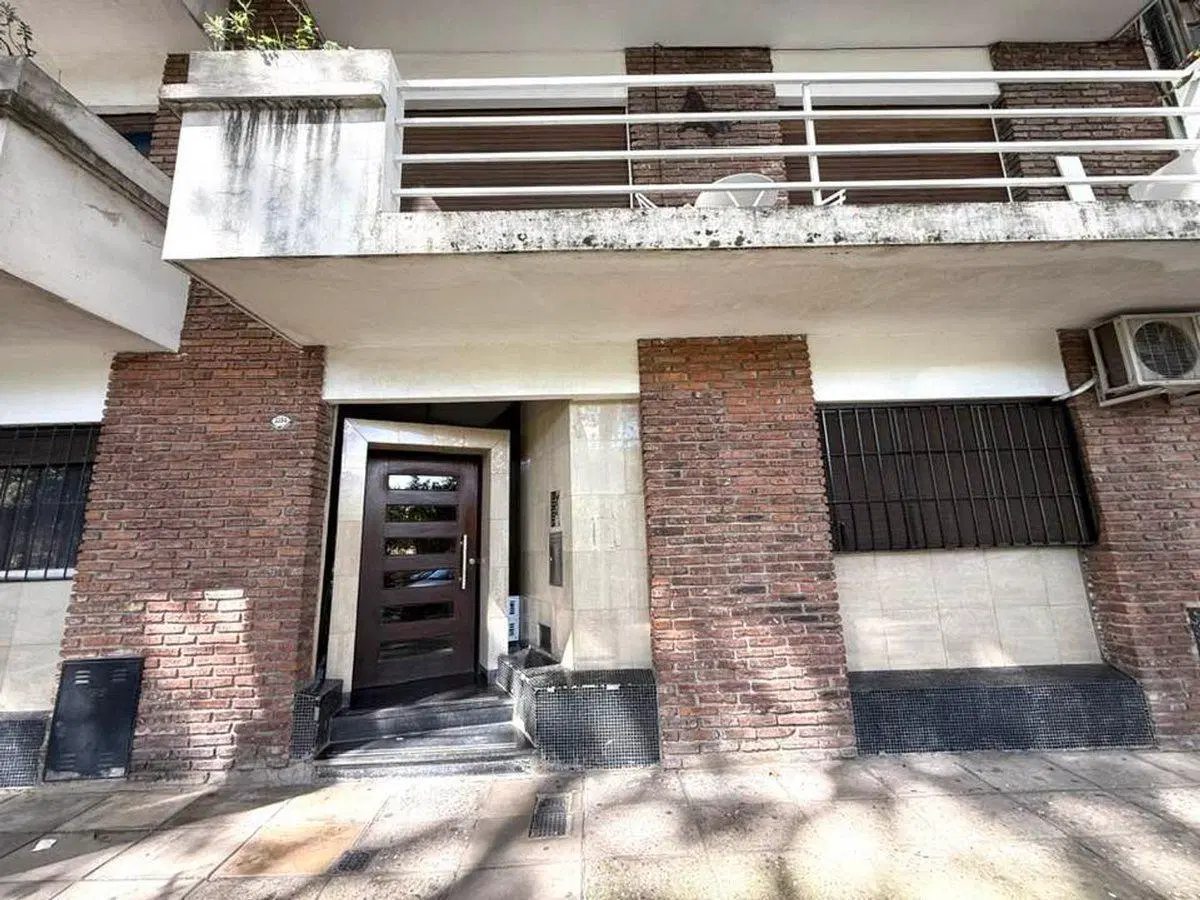 VENTA MONOAMBIENTE COLEGIALES C/BALCON FTE. PLAZA 2