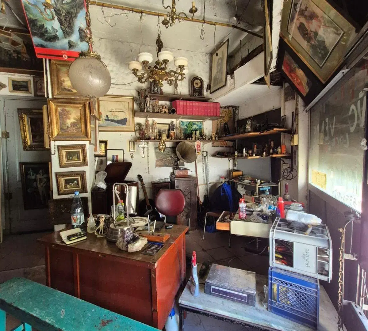 Venta Local en esquina, sin expensas, Almagro 4