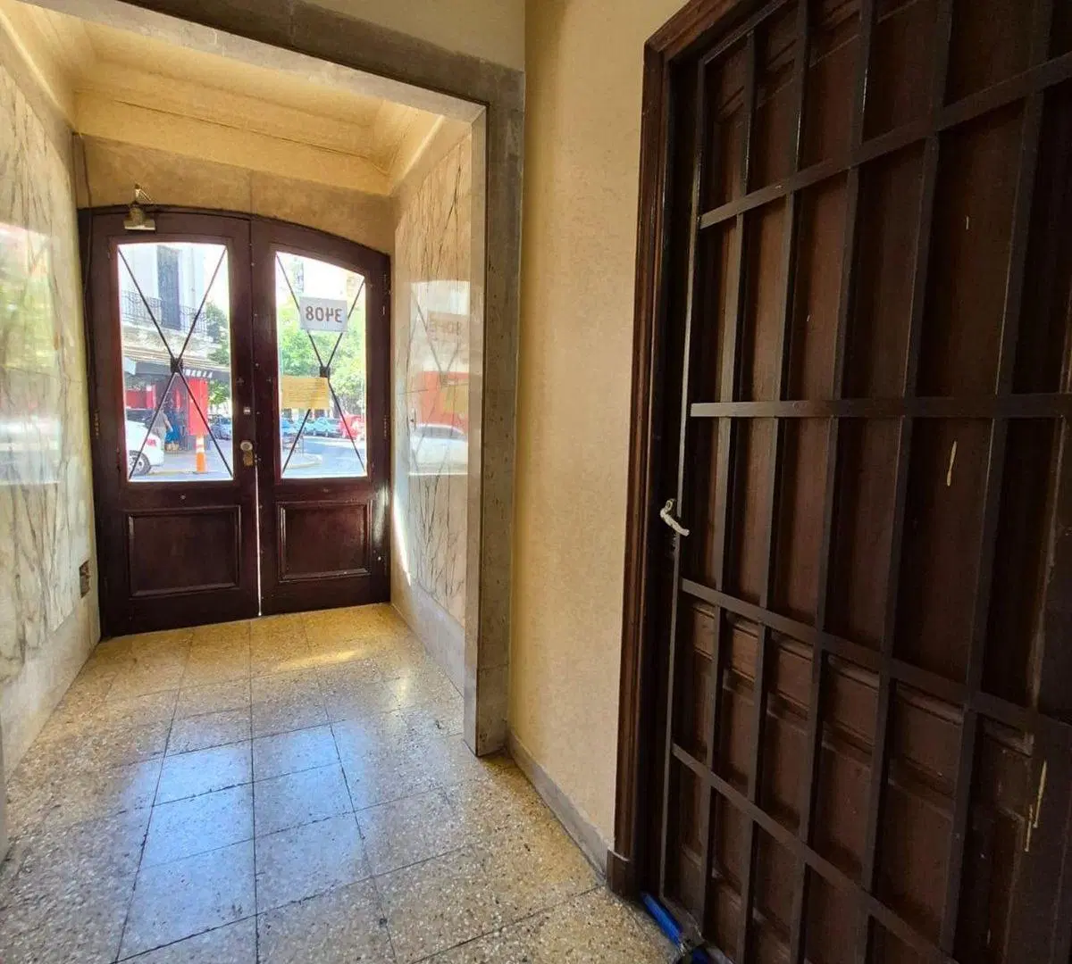 Venta Local en esquina, sin expensas, Almagro 3
