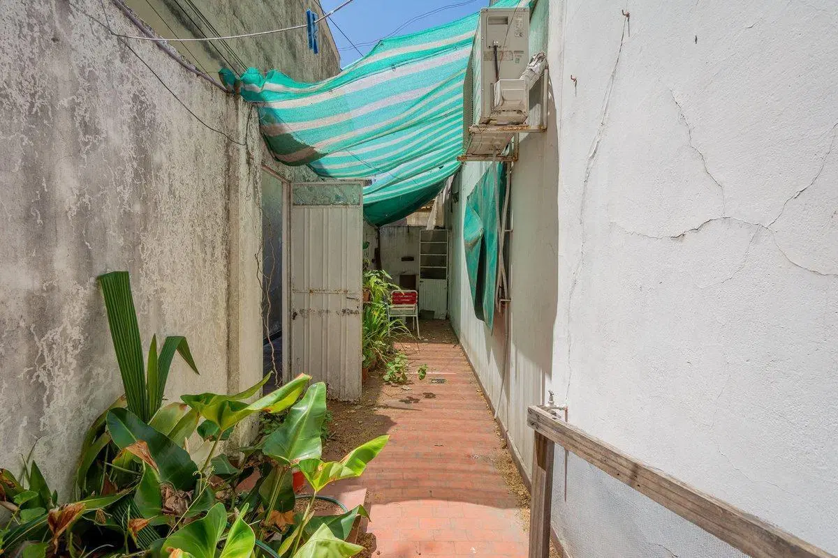 Venta 4 PH a refaccionar-Local-Cochera-lote propio 8