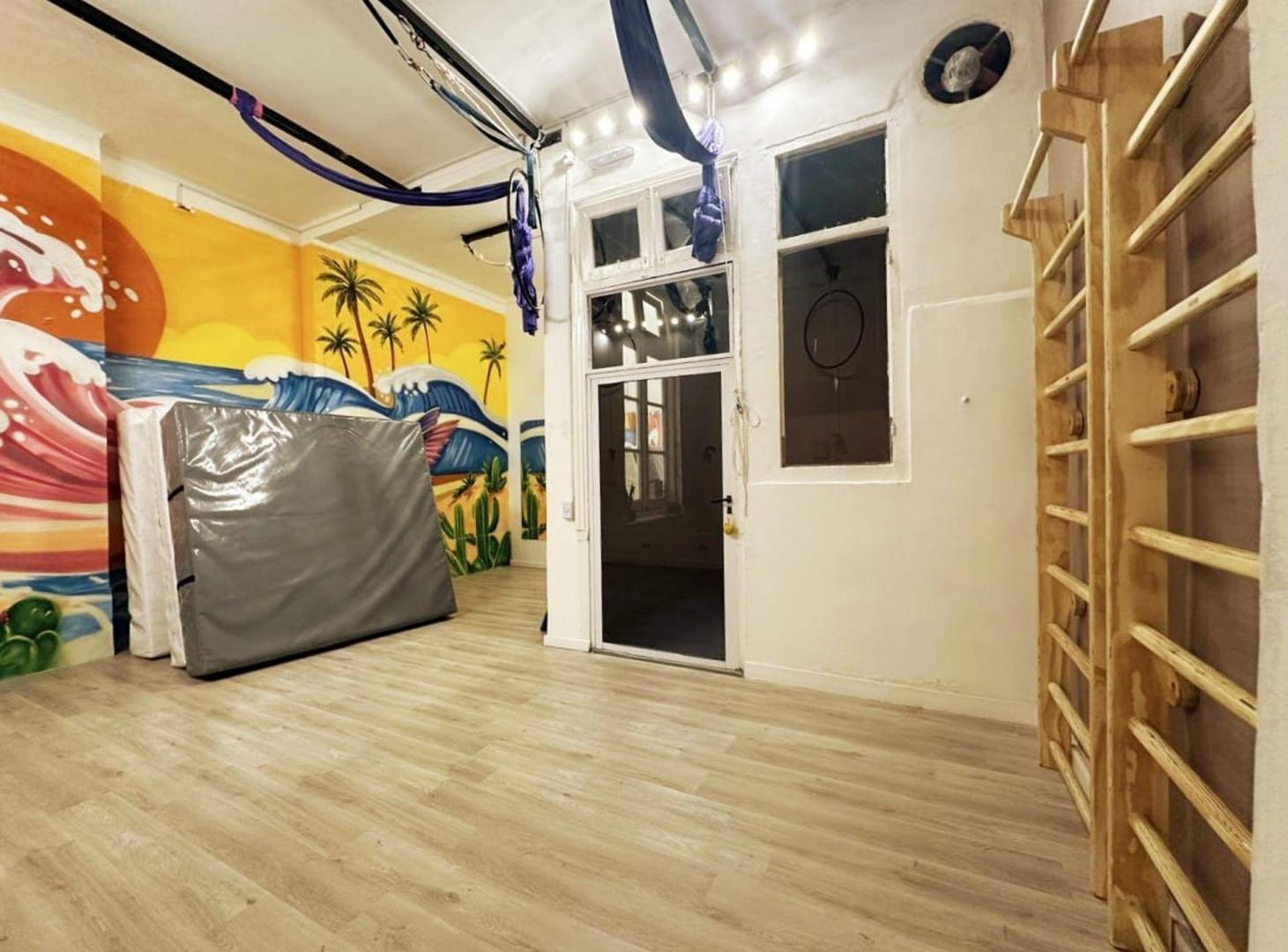 VENTA–DEPARTAMENTO CON LOCAL COMERCIAL-BALVANERA