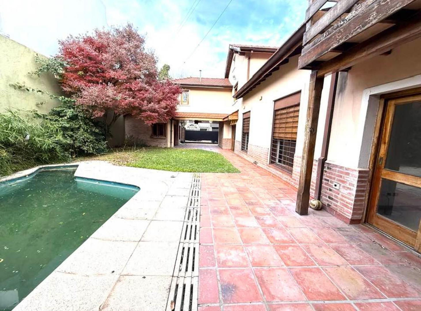 CASA ALQUILER LA LUCILA PARQUE QUINCHO PILETA L