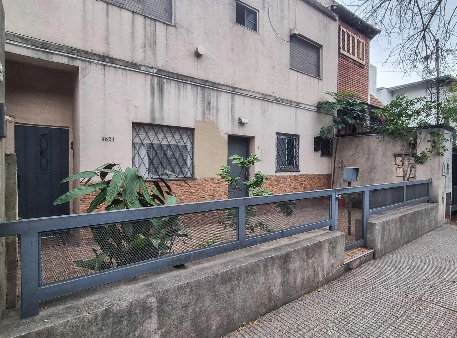 Venta PH 2 amb a refaccionar sin expensas 3