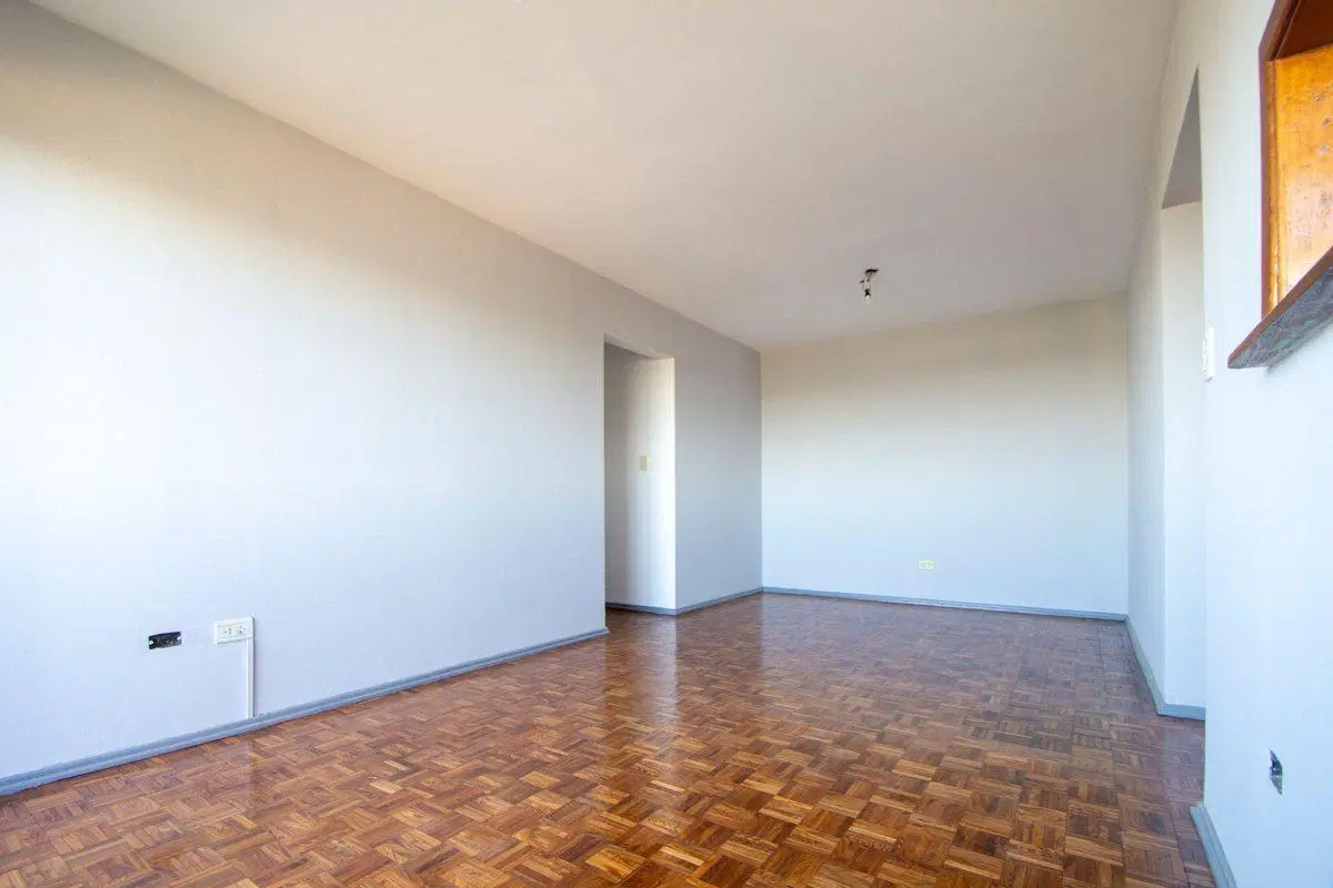 Depto 4 ambientes en VENTA con balcón en Flores 4