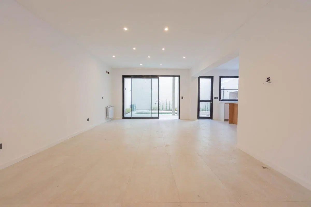 VENTA Casa 5 AMB A ESTRENAR en Villa del Parque 4