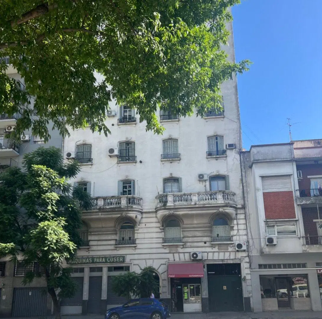 Venta Cochera Cubierta Monserrat 5