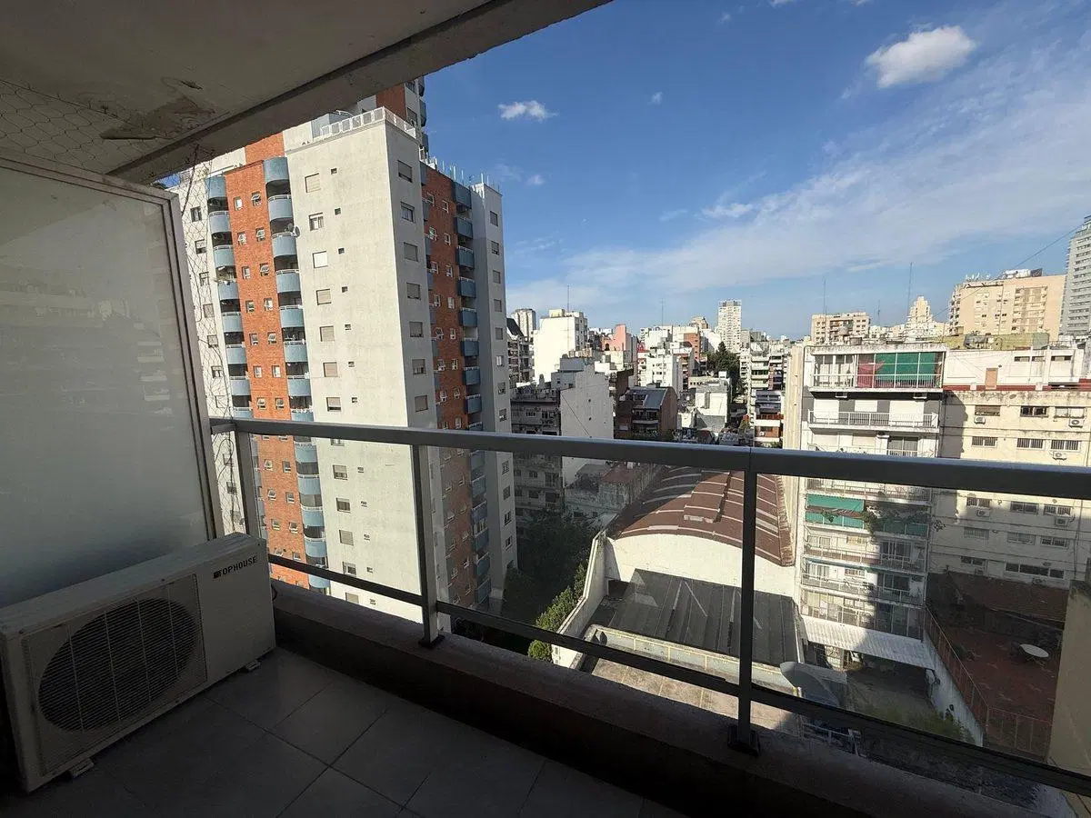 MONOAMBIENTE CON BALCON APTO CREDITO Y PROFESIONAL 5