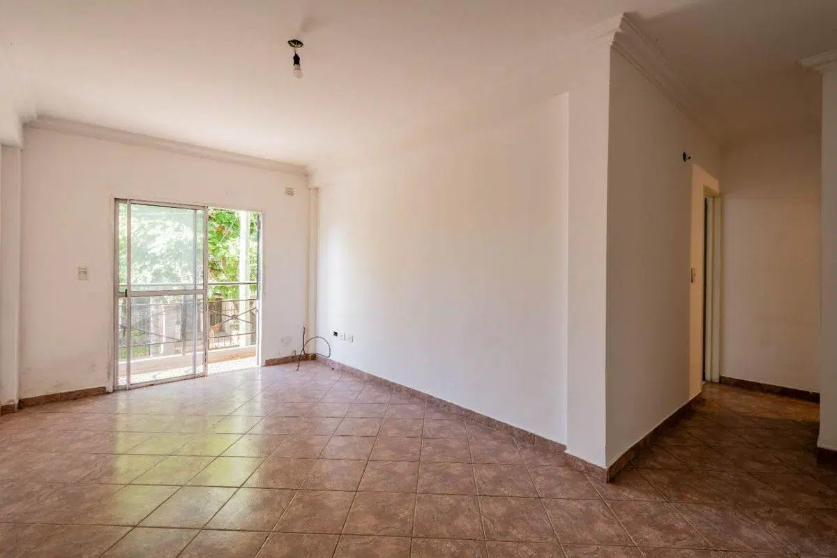 Venta 2 Ambientes con Balcón al Frente y Terraza 4