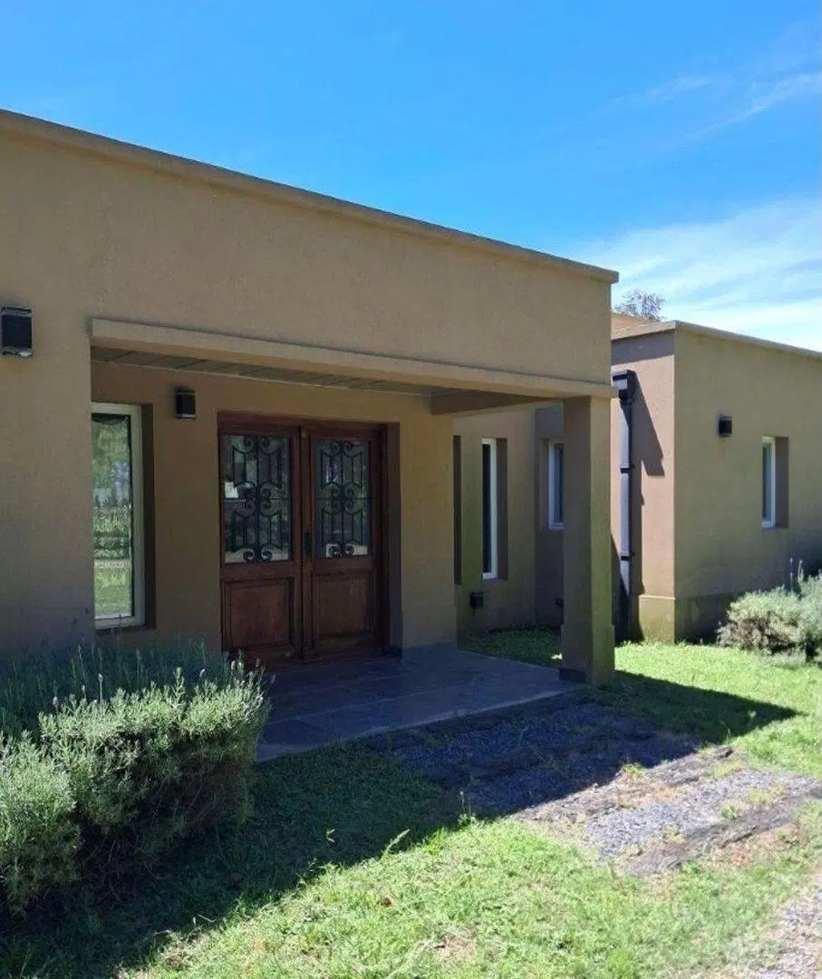 Casa Venta 5 Amb c/piscina en Chacras de Abbott 5
