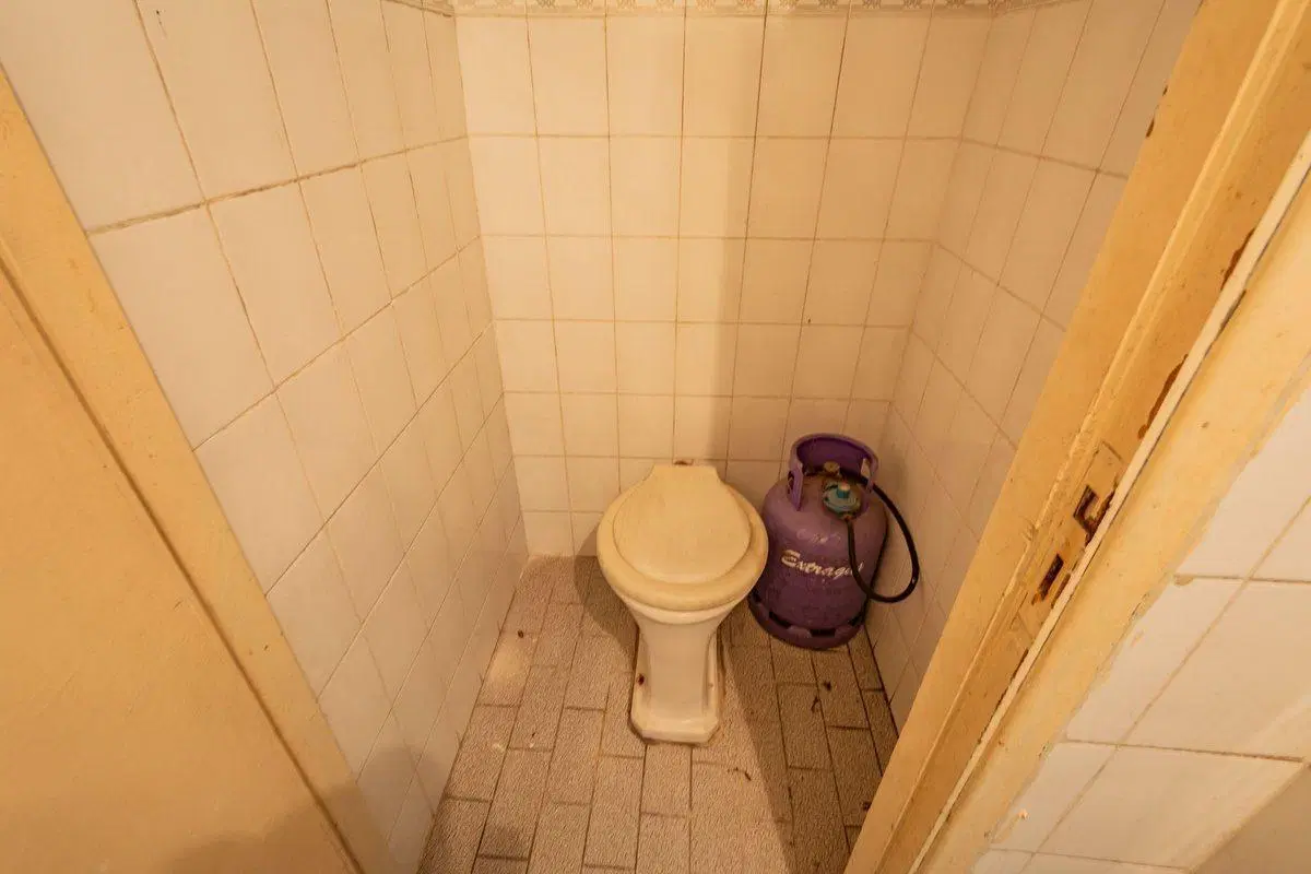 Venta PH Tipo Casa con Local y Garaje 4