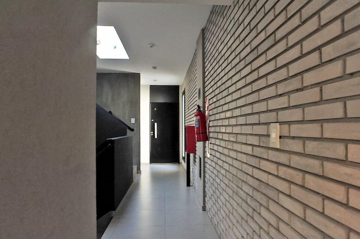 Dpto 1 amb en VENTA en COLEGIALES muy luminoso!!