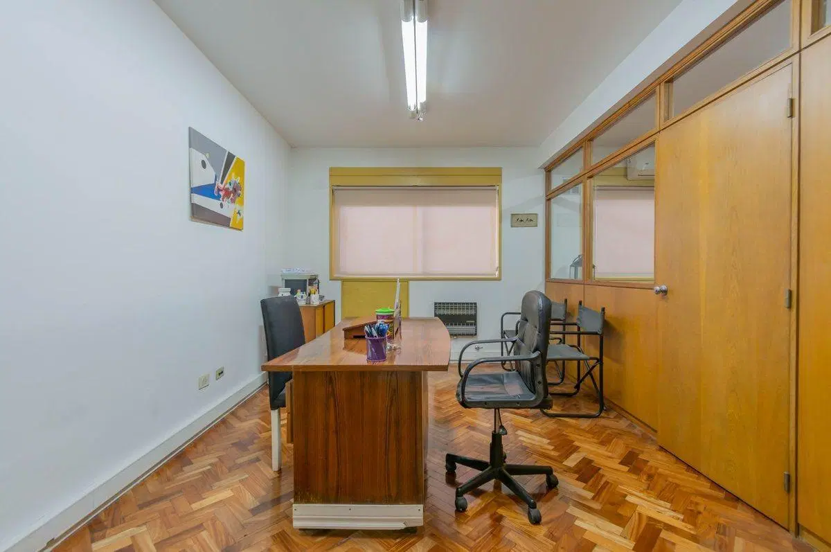 Venta Oficina Excelente estado y ubicación 5
