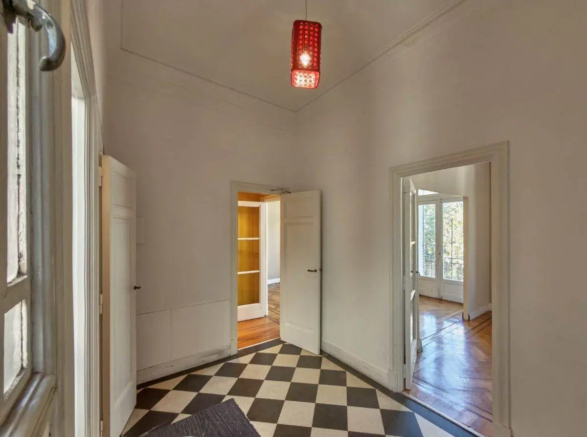 VENTA - DEPTO 4 AMB DE ÉPOCA - ALMAGRO 2