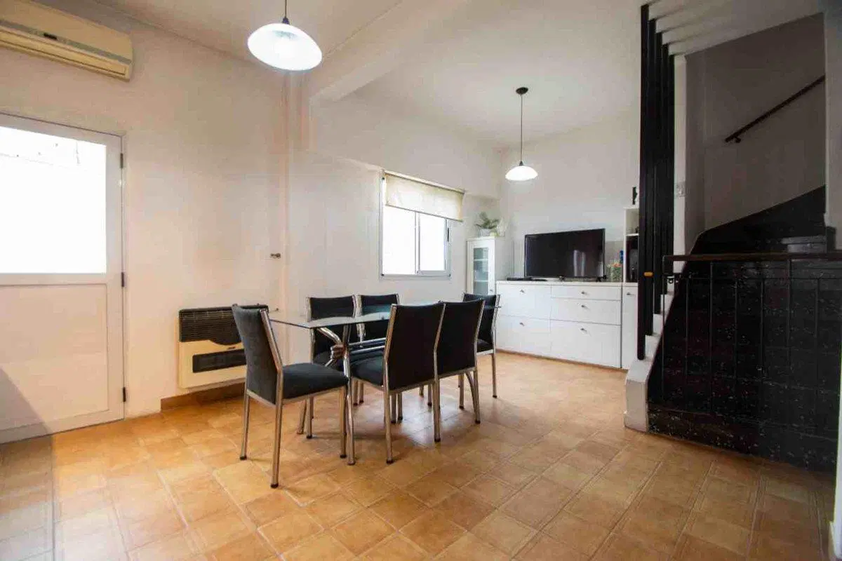 VENTA CASA 5 AMBIENTES EN EL PALOMAR 4