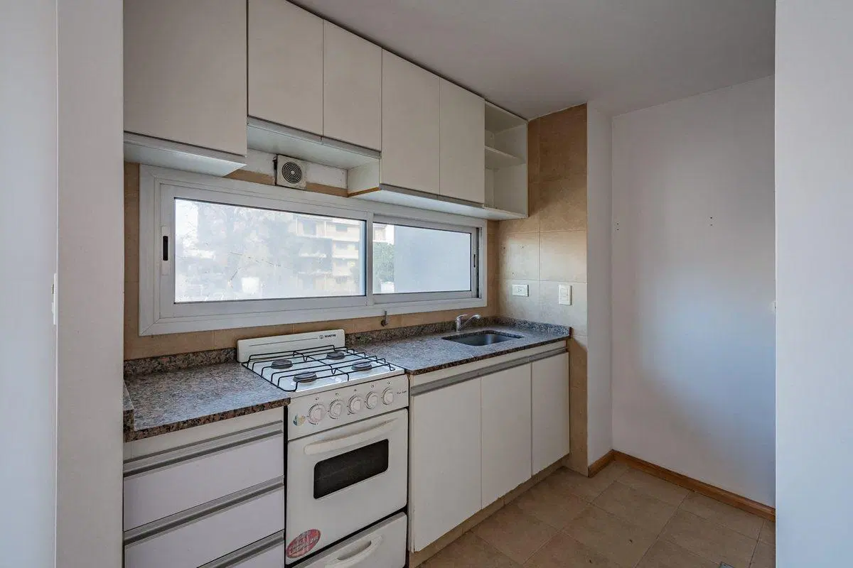 VENTA DEPARTAMENTO 2 AMBIENTES CON BALCÓN, 46.25 m 4