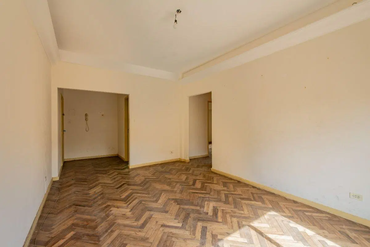 Venta Luminoso departamento 3 ambientes con Balcon 5