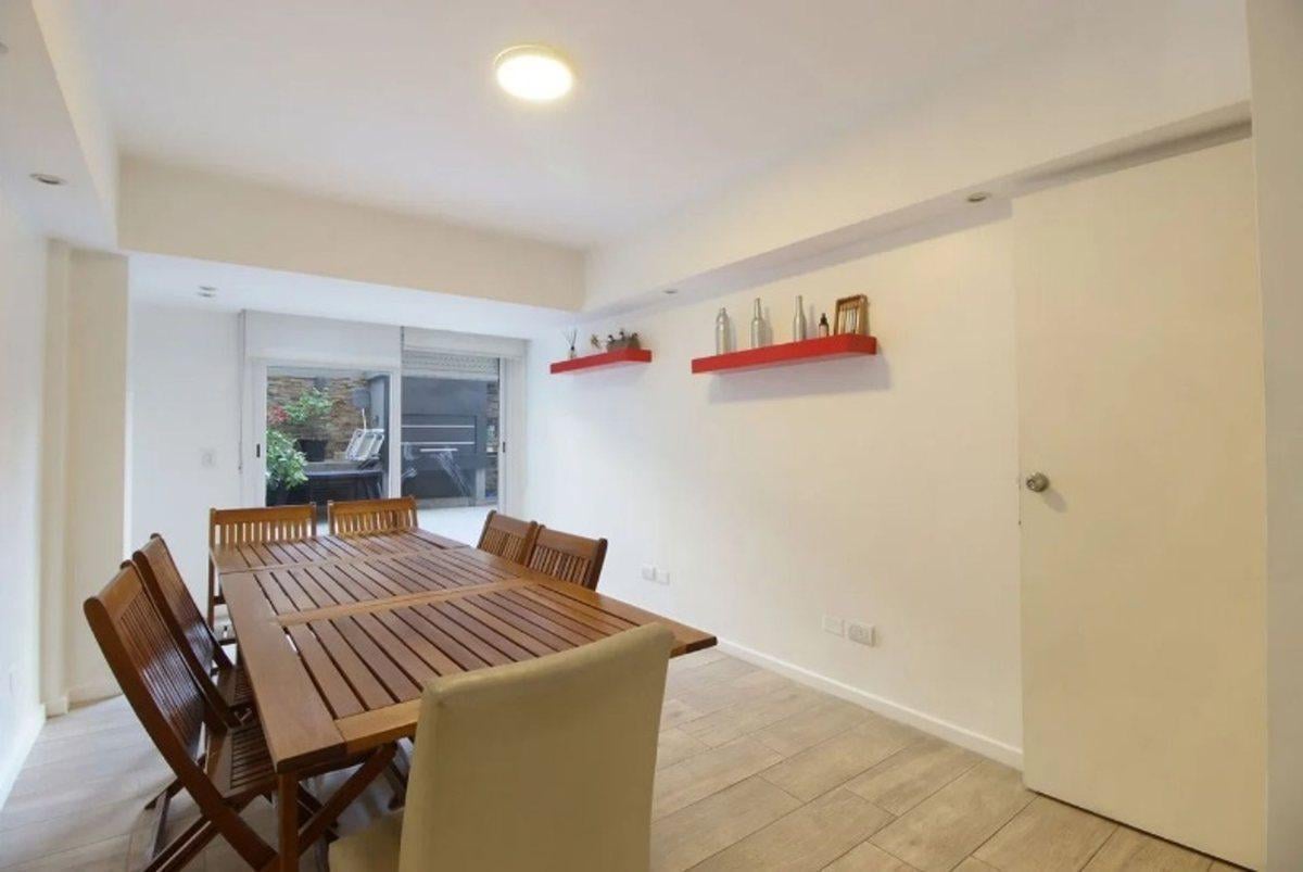 Venta Departamento 4 ambientes con Dependencia