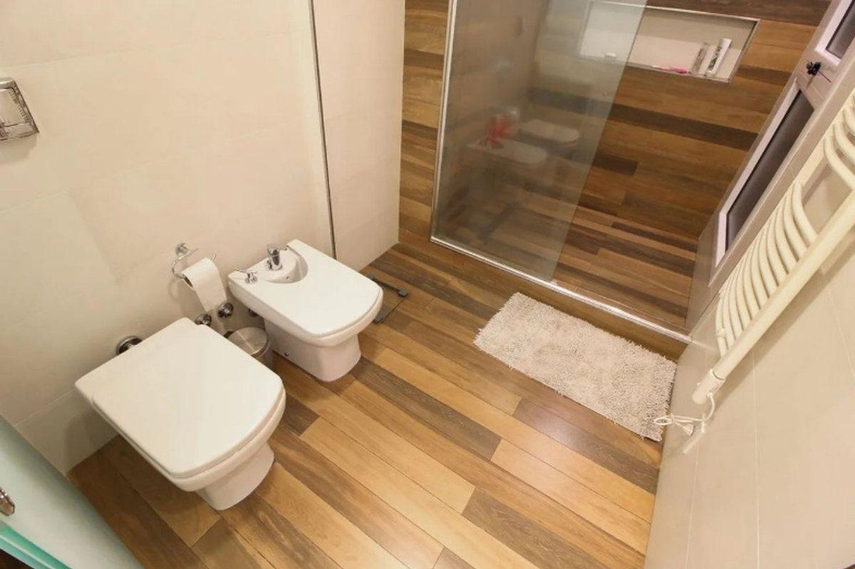 Venta Departamento 4 ambientes con Dependencia