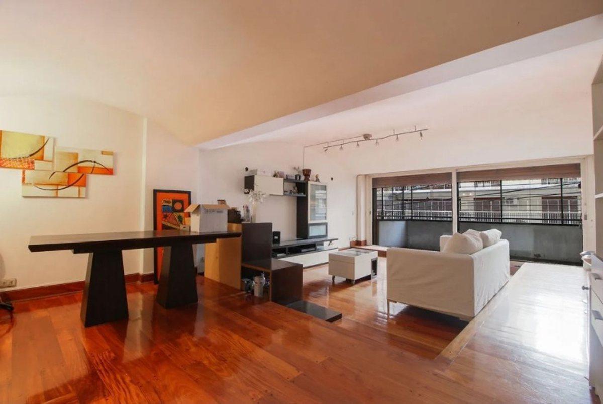Venta Departamento 4 ambientes con Dependencia