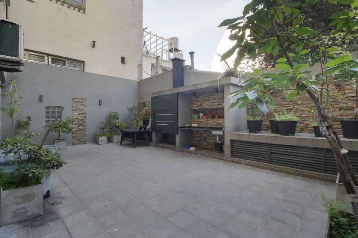 Venta Departamento 4 ambientes con Dependencia