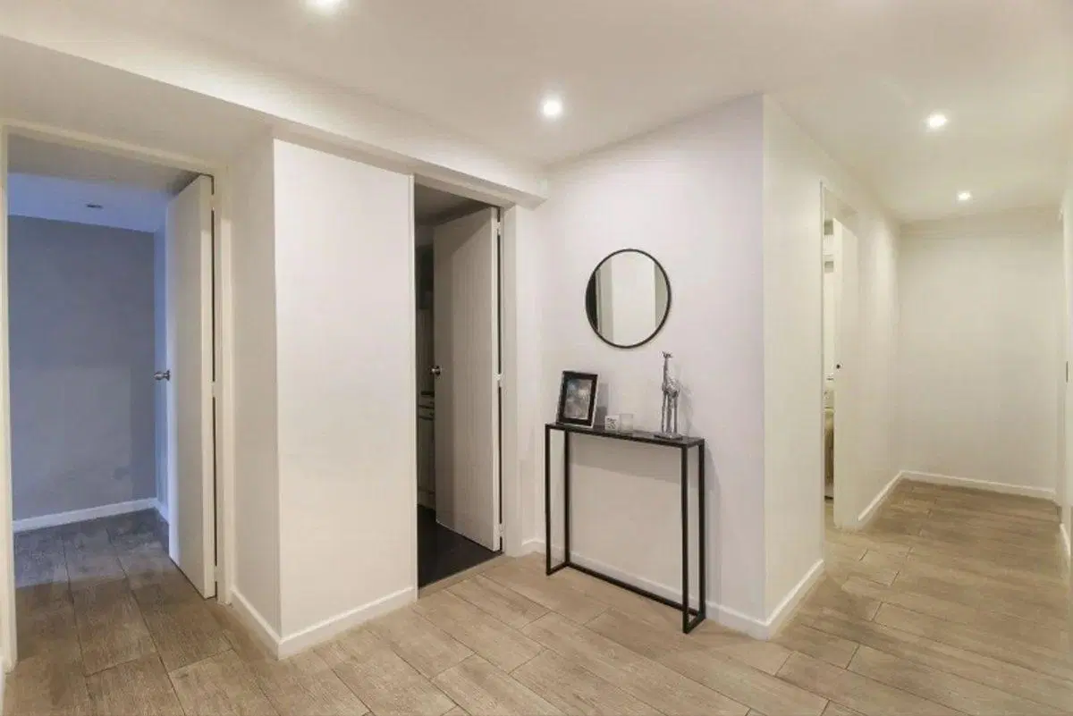 Venta Departamento 4 ambientes con Dependencia 4