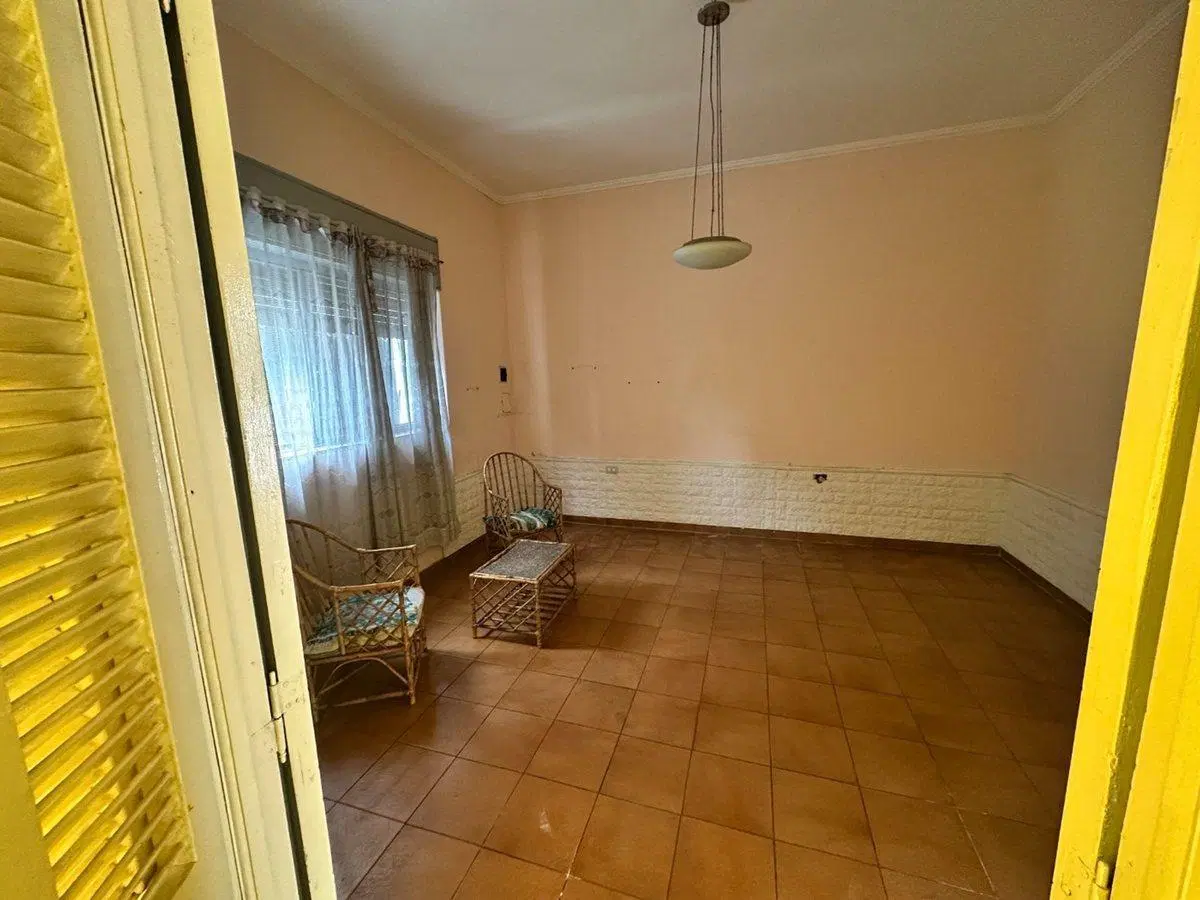 Venta casa 6 amb terraza y cochera en Monte Castro 2