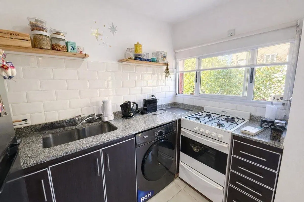 VILLA DEL PARQUE DEPTO A LA VENTA 2 AMB C/BALCON 5