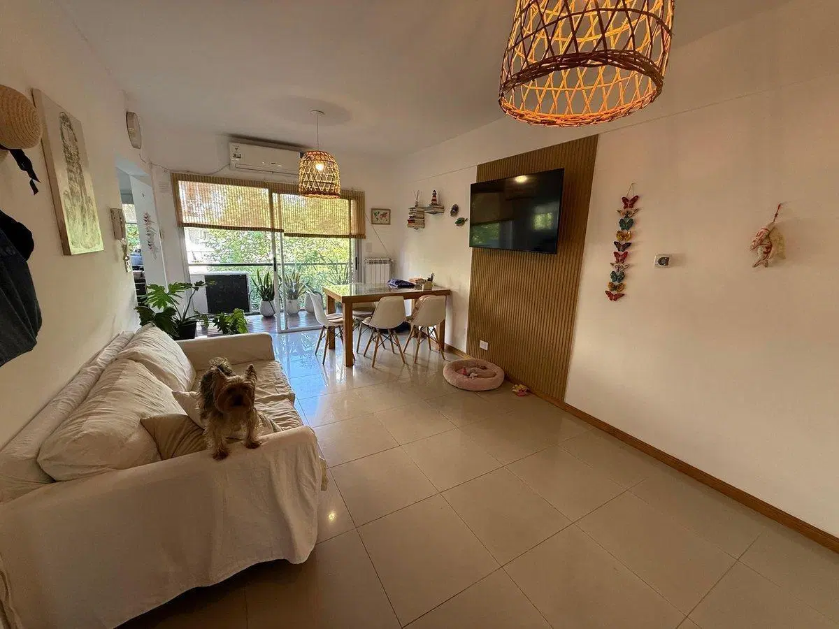 VILLA DEL PARQUE DEPTO A LA VENTA 2 AMB C/BALCON 8