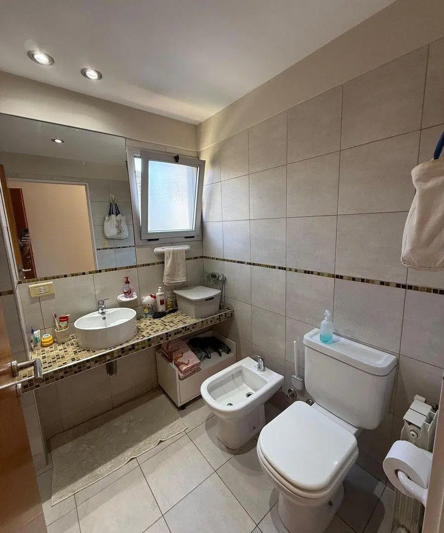 VILLA DEL PARQUE DEPTO A LA VENTA 2 AMB C/BALCON 4