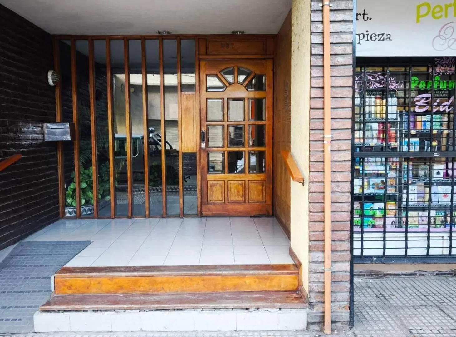 Venta- 3 ambientes-Santos Lugares-Tres de Febrero 2